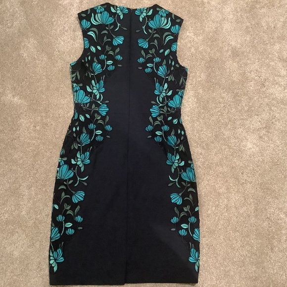 Lela Rose Vine Embroidered Sheath Dress in Navy Blue with Teal, Size 6 - Picture 12 of 14